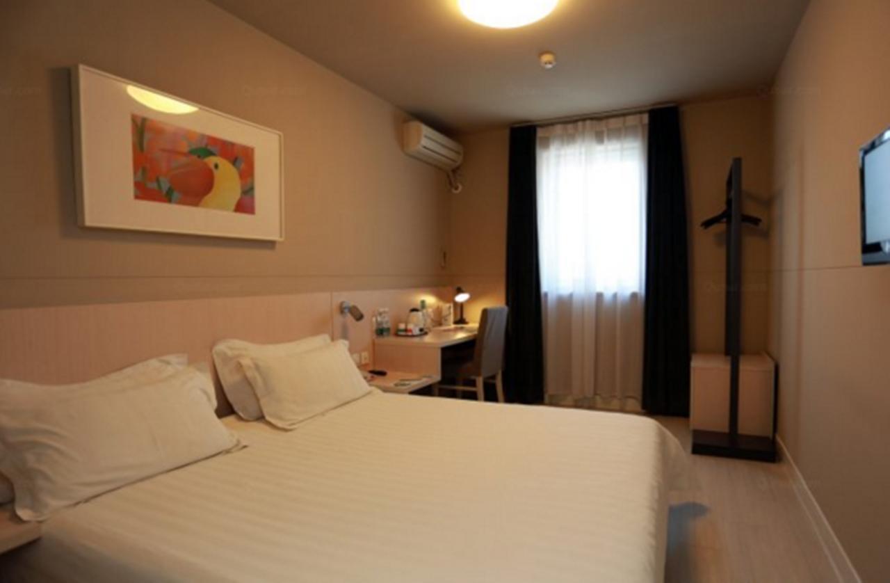 Jinjiang Inn - Wuhan Ziyang Road Экстерьер фото