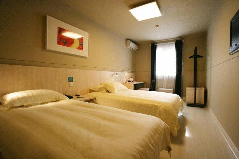 Jinjiang Inn - Wuhan Ziyang Road Экстерьер фото